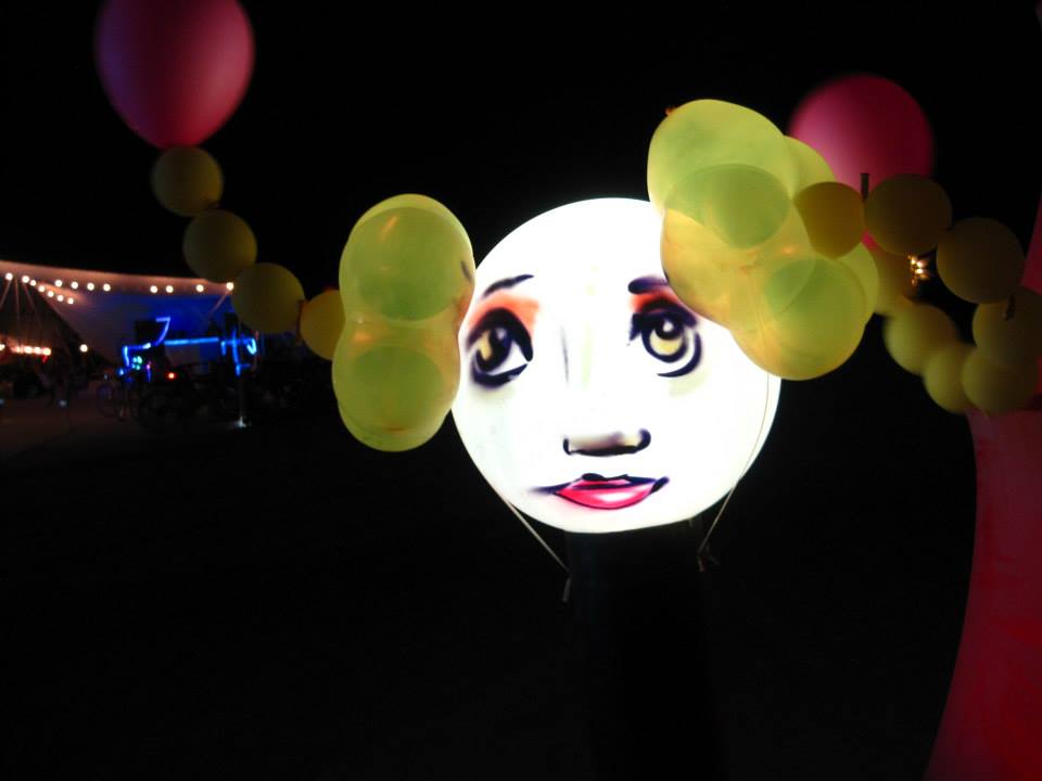 1384306_590077924388385_1030274669_n